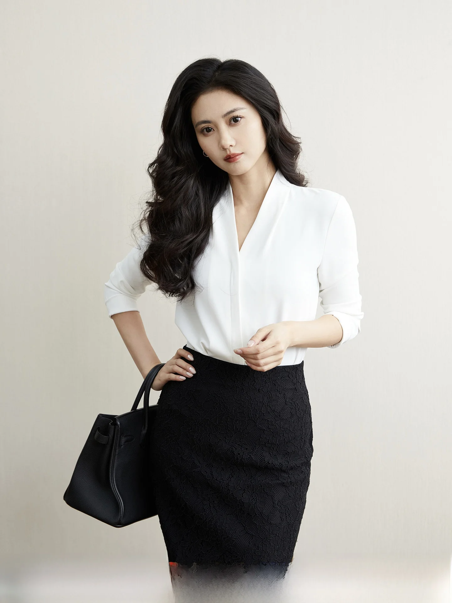 

TAIYANG OFFICE White V-neck Long Sleeve Shirt Women's Commute Style Office Wear Polyester Fiber Skin-friendly Breathable