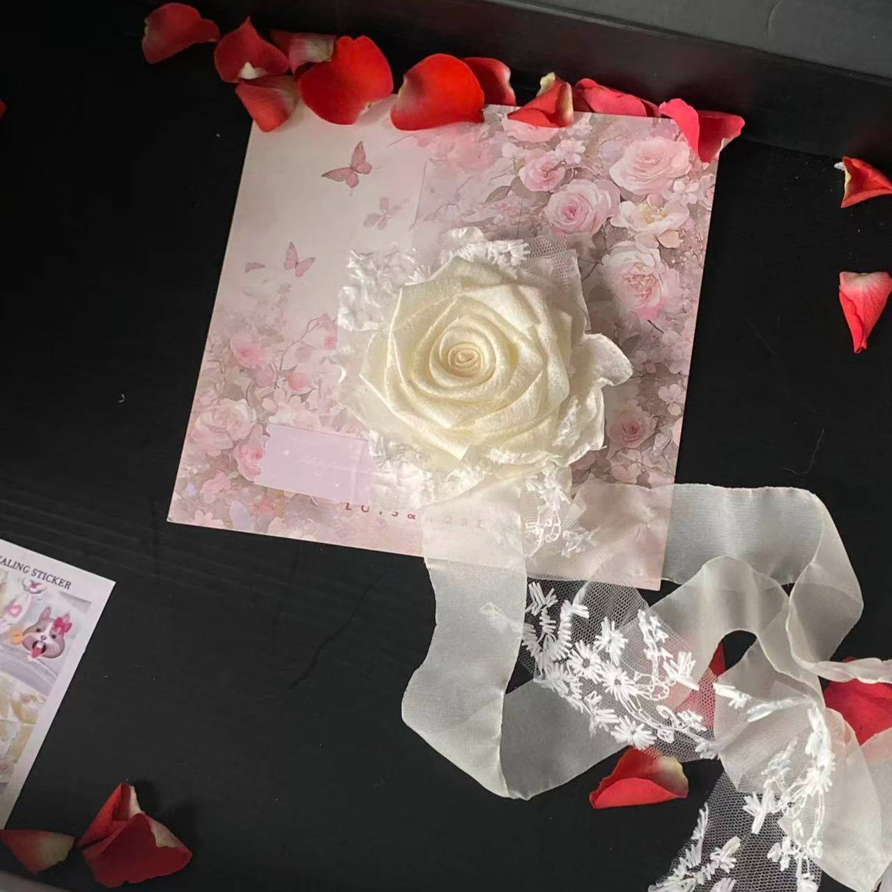 Original Ancient-style Off-white Rose Embellishments, Fairy Pure and Tender Atmosphere Flower Skirt Accessory Brooch