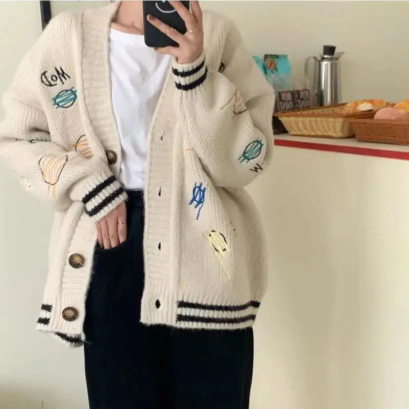 2023 Autumn/Winter Mid Length Loose Thickened Student Embroidered Knitted Cardigan Sweater Coat