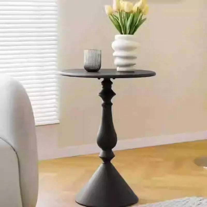 Table d'appoint Vintage française, meuble de chevet avec cadre en métal, Table d'appoint américaine du milieu du siècle pour salon ou étagère d'angle basse