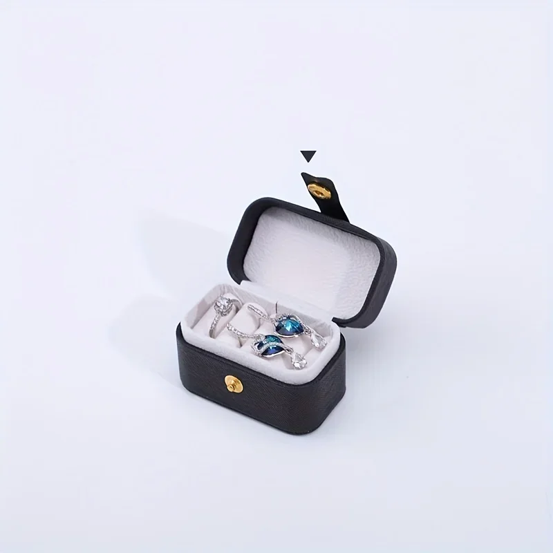 1pc Mini Pink Ring Storage Box With Multi Grids, Portable Box With Lid For Earrings, Necklaces, Rings