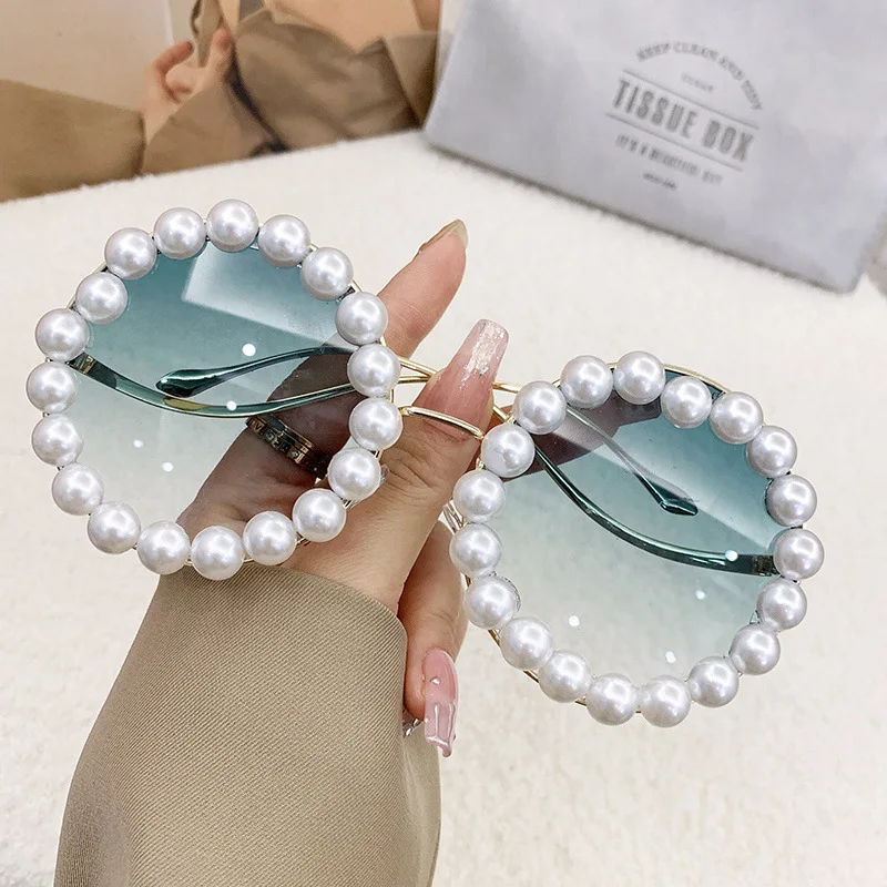 Luxury Pearl Sunglasses 2025 New Fashion Metal Frame Round Sun glasses Brand Designer Sunglasses