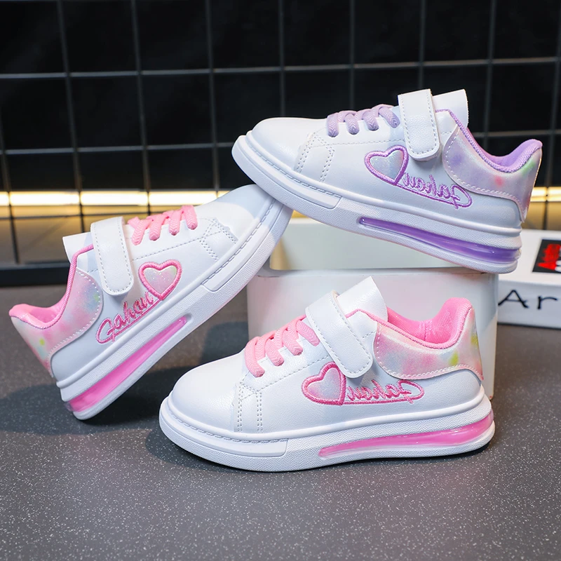 Kids Fashion Girls Casual Sport Shoes Simple Non-slip Love Embroidery Hook & Loop Versatile Soft Breatheable Children Sneakers