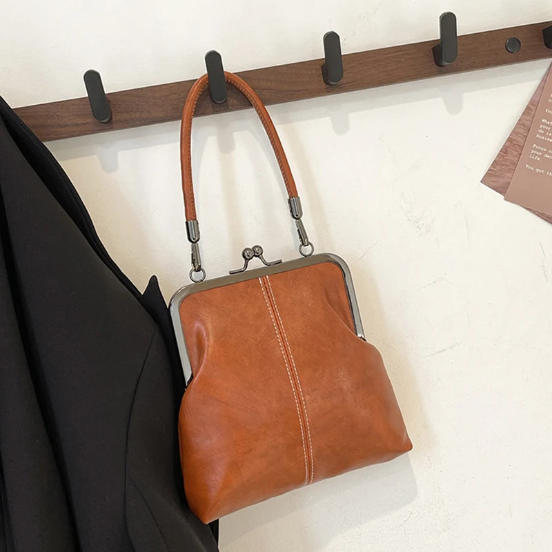 Elegante Clip Lock Umhängetasche Große Kapazität PU Leder Umhängetasche Einfarbig Retro frauen Kleine Handtasche – Detail 20