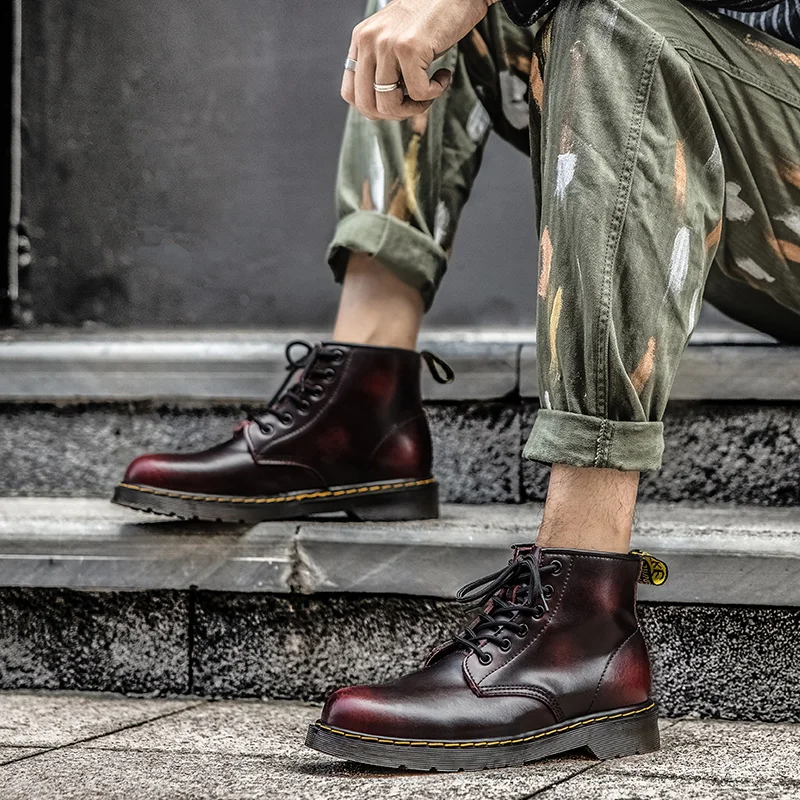 Stivali da lavoro doppi foderati in stile britannico autunno-inverno, stivali in pelle confezionati con calore invernale alla moda ed eleganti con imbottitura
