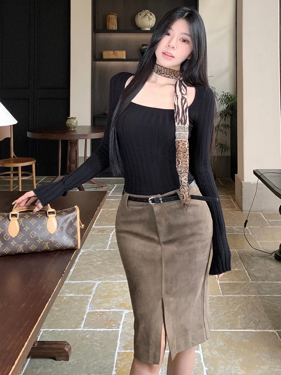 Autumn Winter Vintage Mature Square Collar Long Sleeve Knitted Base Top High Waist Suede Half Skirt Slimming Set Women's Fashion