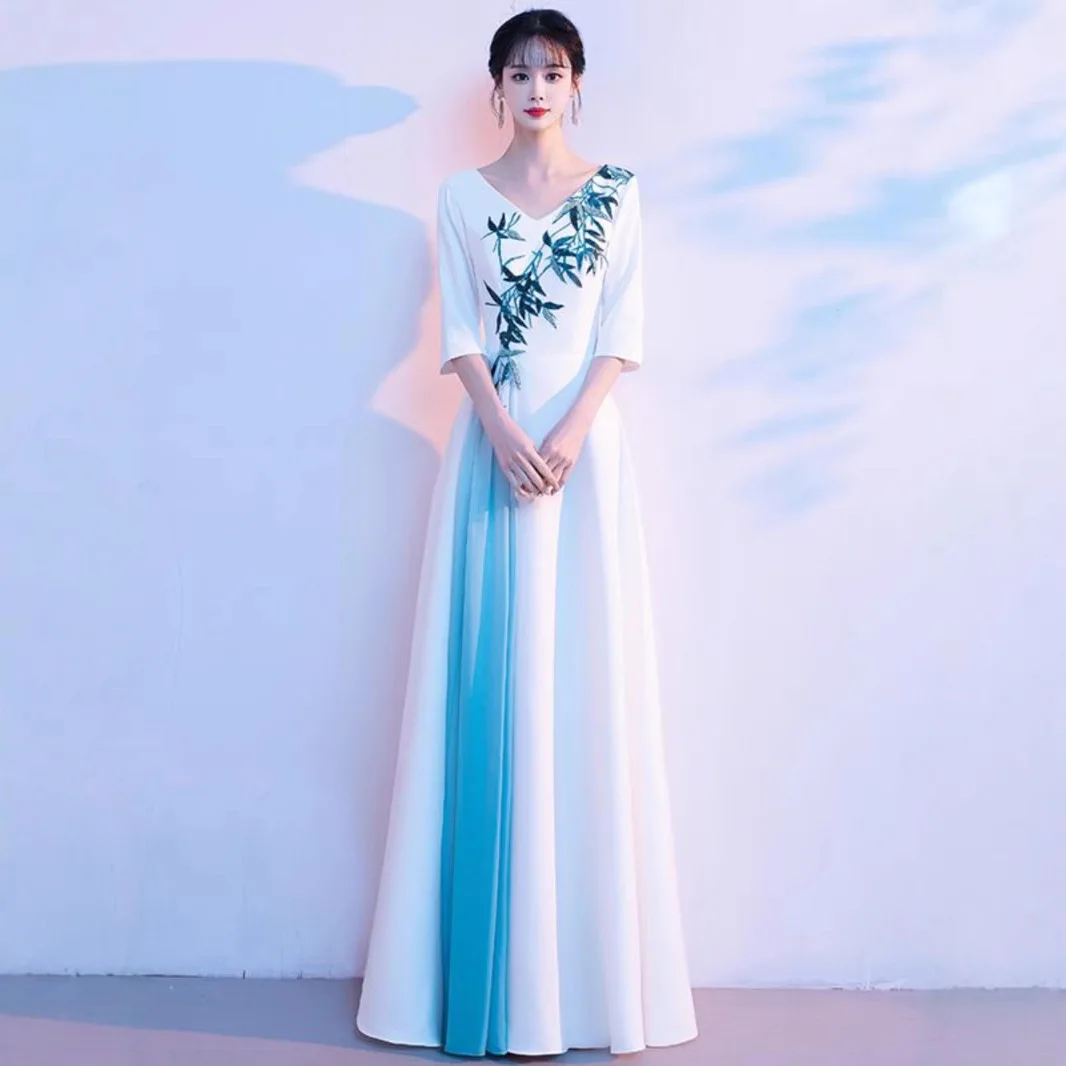 زي أداء نسائي من Ele Chinese Sle Long Qipao Dr باللون الأبيض، بدلة ترفيهية للمضيف