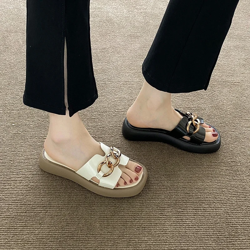 All-match Fashion Personality Thick-soled Sandals Women\'s Summer Casual Beach Shoes Thick-soled Back Empty Shoes 2024