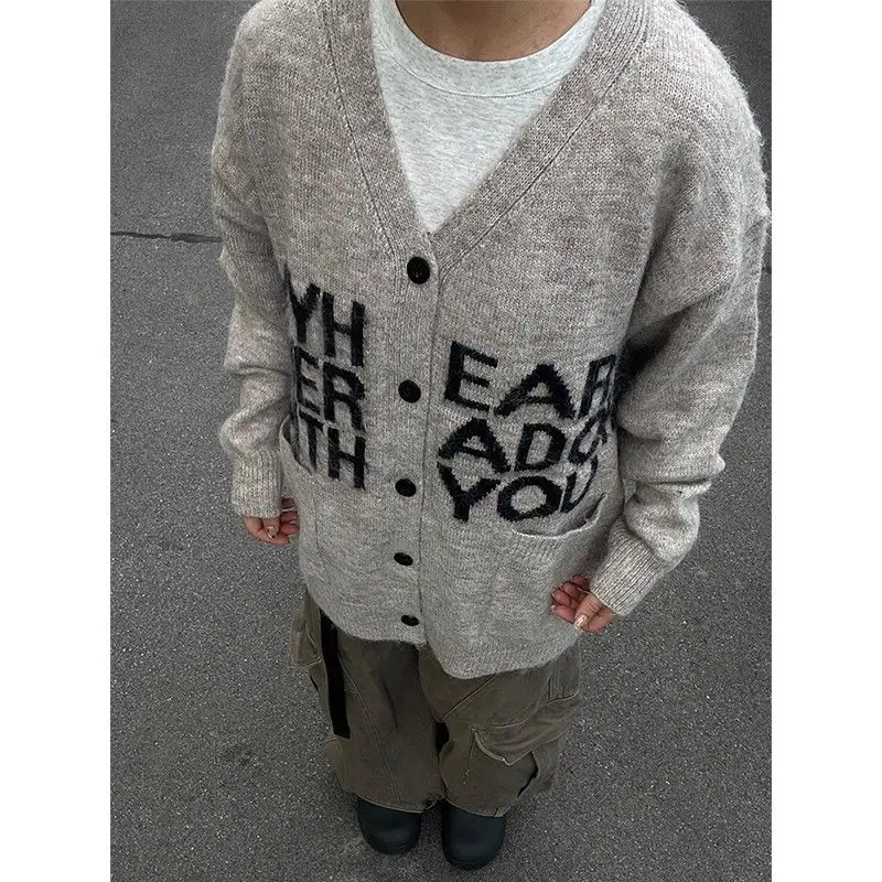 

Soft V-Ne Letter Embroidery Open Cardigan Sweater Men Women Autumn Lazy Sle Knitted American High-End Feel Trendy Jaet