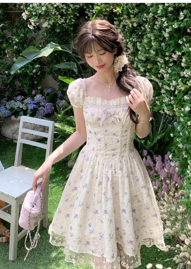 Abiti floreali Lolita dolci stile vacanza per ragazza giapponese Mori, collo quadrato, fiocco, maniche a sbuffo, vita alta, abito elegante da donna estivo