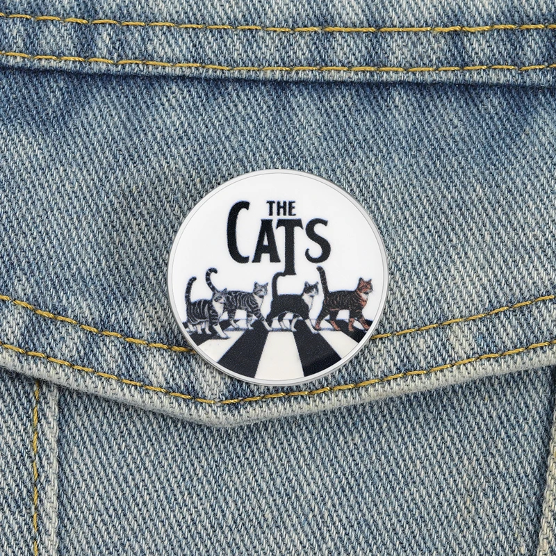 Katzen Cosplay Band UV Druck Pins Vintage Rock & Roll Sänger Broschen Revers Abzeichen Cartoon Tier Schmuck Geschenk für Kinder Freunde