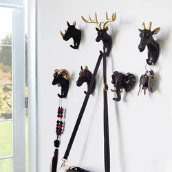 1pcs Wall Mounted Animal Head Rack Coat Wall Hanger Horse Elephant Hook Adhesive Hat Racks Organizer Cap Holder Clothes Hooks