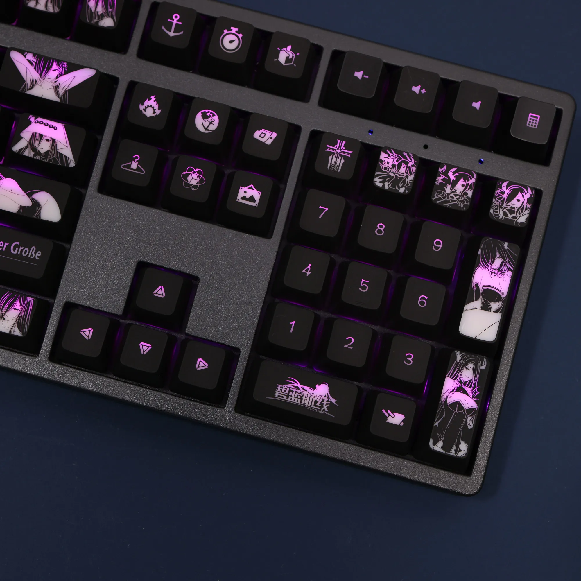 108 Tasten/Set KMS Friedrich der Azur, niedliche PBT-Tastenkappen, Cherry-Profil, für mechanische Tastaturen mit MX-Schaltern, zum Anpassen für Gaming-Zwecke. – Detail 5
