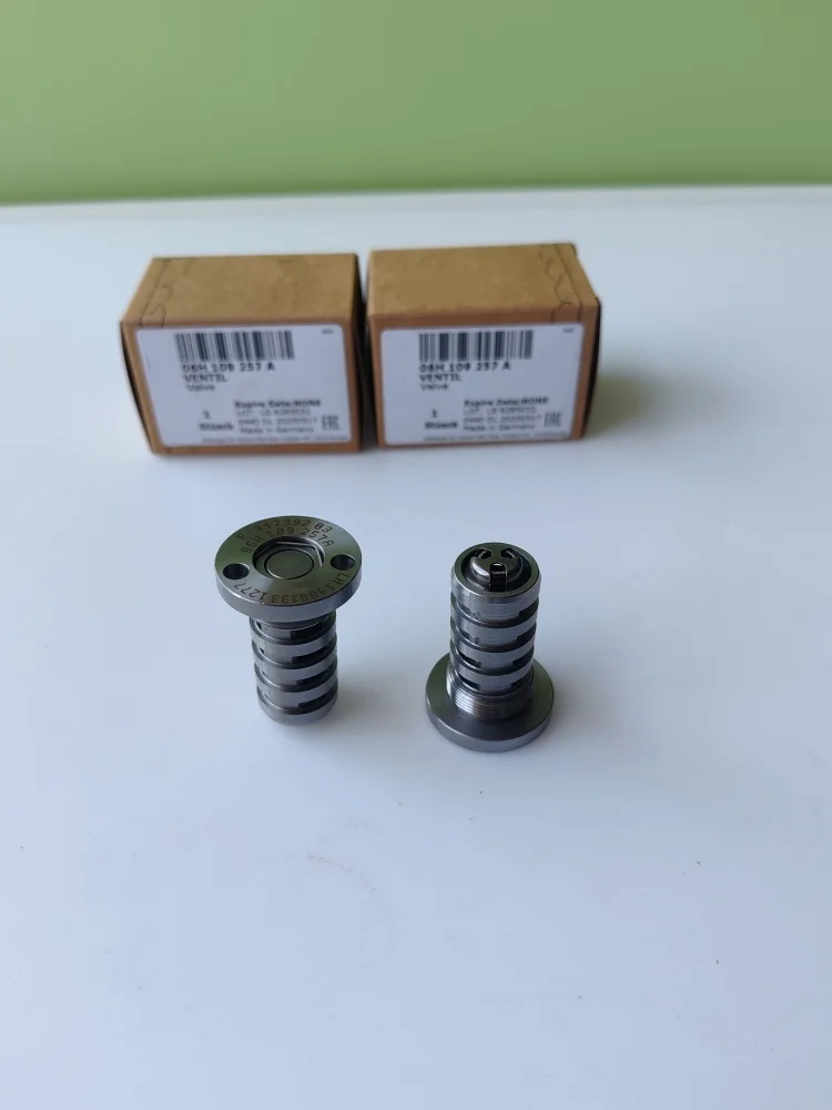 Long lifespan CAMSHAFT CONTROL VALVE 06H109257A For AUDI A3 Q3 06H-109-257-A
