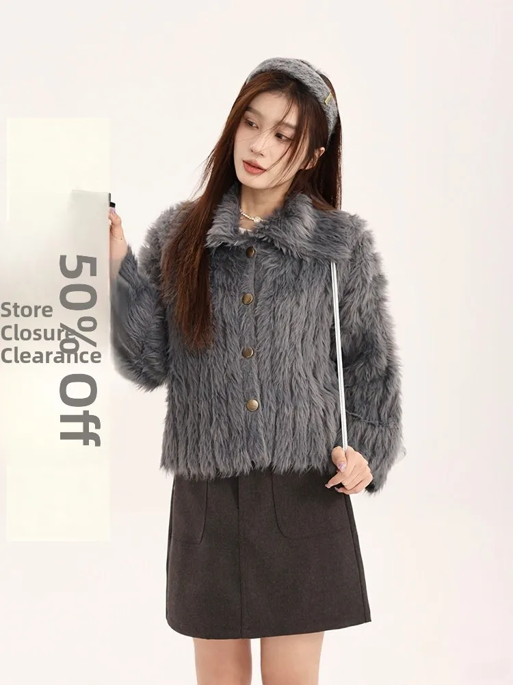 

Gray Fur Short Jacket Loose Fit Versatile Slimming Outerwear Collar Button Closure Long Sleeve Regular Length