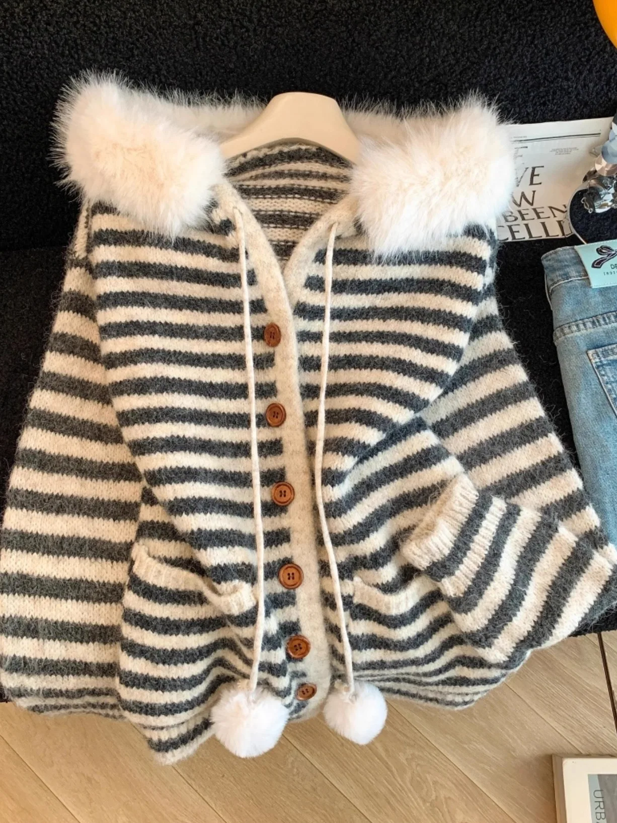 

Женская толстовка с капюшоном и большим меховым воротником, свитер, верхняя одежда, повседневное свободное зимнее пальто, корейская версия