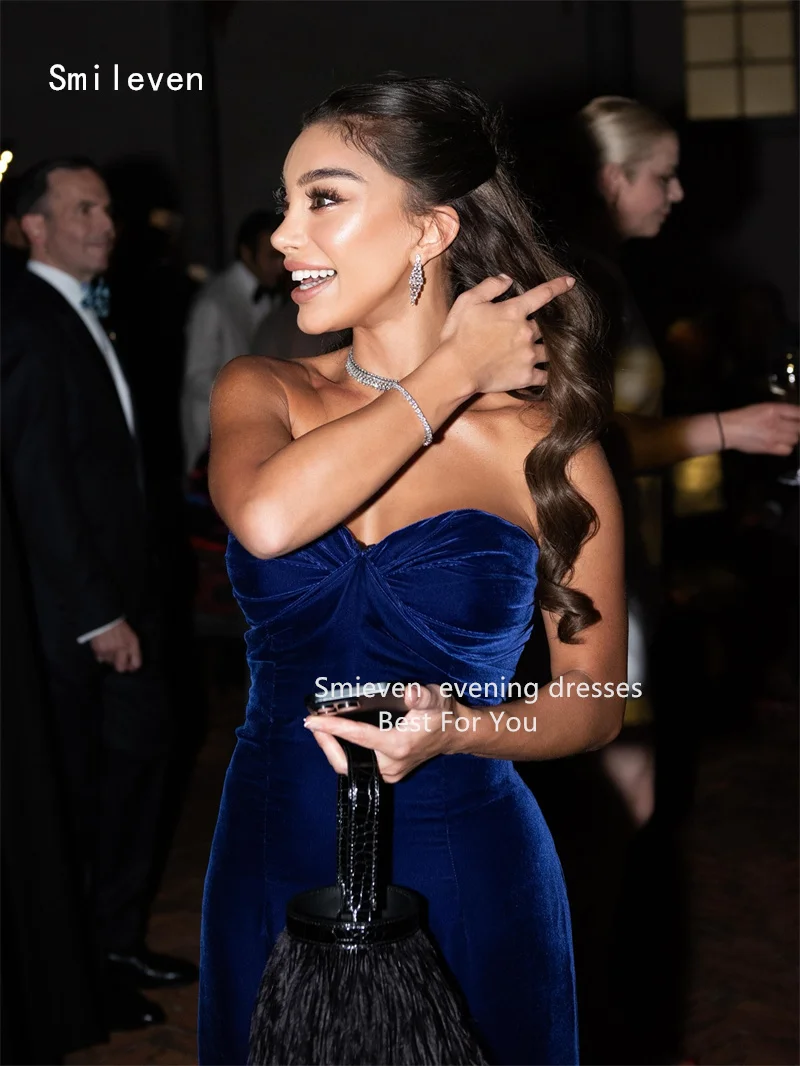 Smileven elegante abito da ballo a sirena blu navy senza maniche abiti da festa delicato abito da occasione con scollo a cuore personalizzato 2026