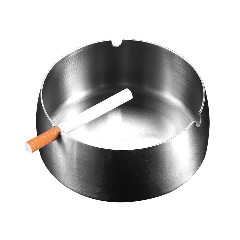 

2024 New 9cm Round Stainless Steel Cigarette Ashtray Portable Tabletop Metal Ashtray Windproof Anti-drop Ashtray Home Decoration