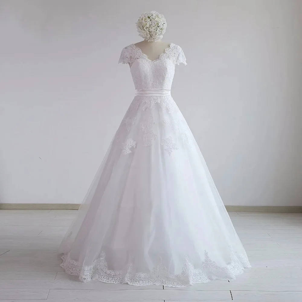 

Customized Wedding Dress Bride Ball Gowns Plus Size Wedding Dresses V-neck Vestidos De Novia Lace Up Dresses