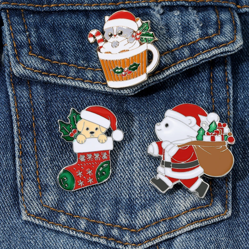 Amole-Broches en émail pour animaux de Noël, Thme Pins, Creative Bear, Santa Claus, Cat Candy Canes, Dog Stocking, Cute Christmas, Wholesale