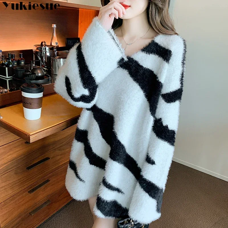 

Women's Sweater 2023 Autumn Winter Korean Edition Fashion Hot Girl Casual Loose Thickness Plush Zebra V-Neck Knitted Pullover