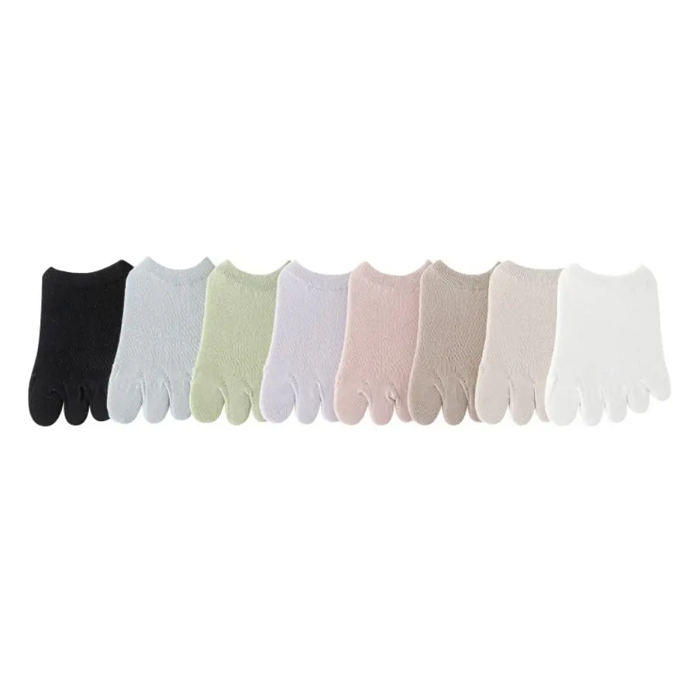 

Simple Cotton Solid Color Elasticity Women Socks Foot Care Mesh Half Insoles Five Finger Socks Toe Separator Socks