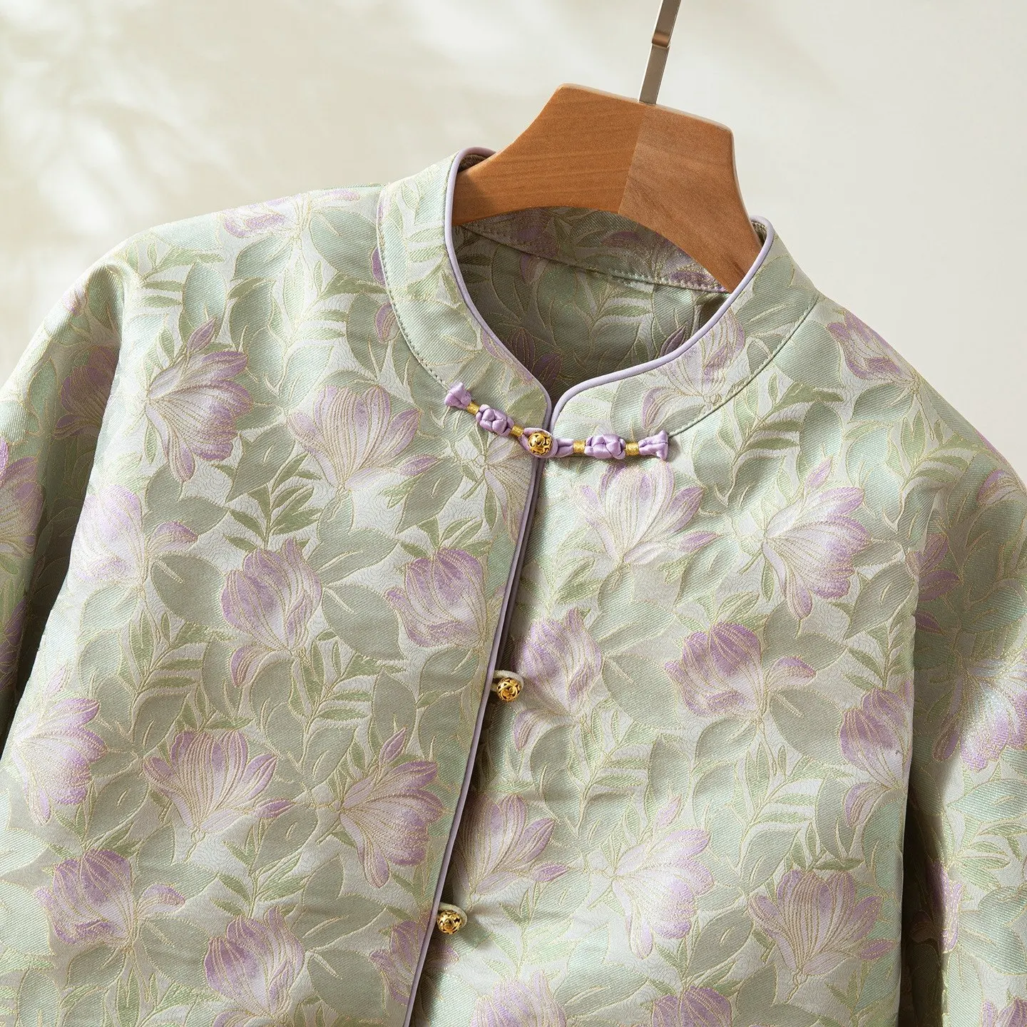 Winsleter – 100 % echter Seiden-Long-Brokat-eleganter Mantel, Stehen mit Blumenmuster, lockere Daunenjacke mit Temperament für Damen, 2025, Winterneu C5D963CC