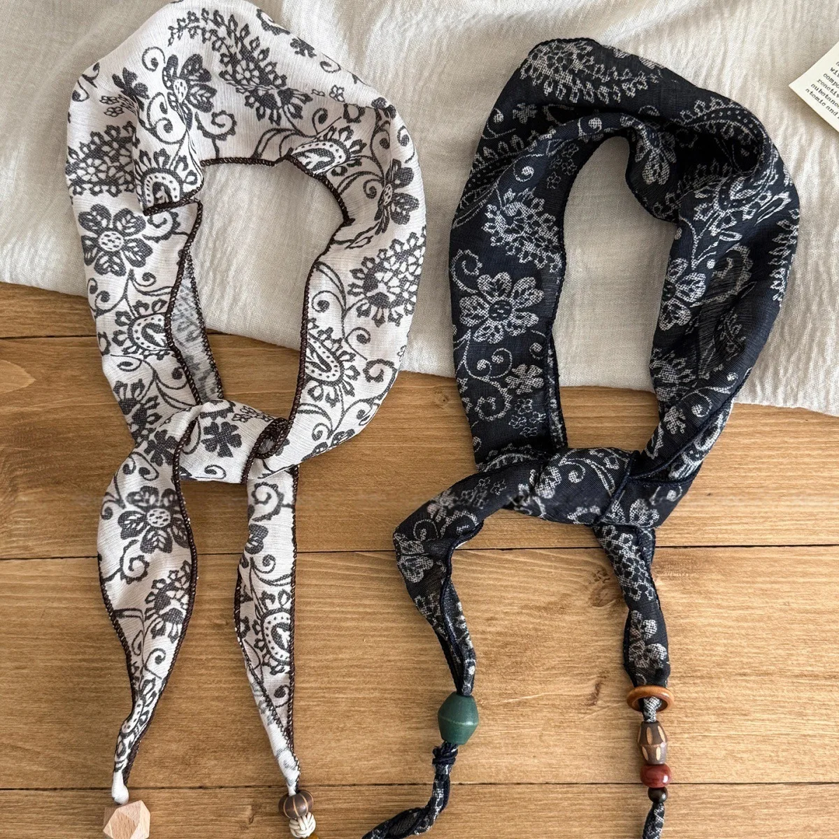 Scrunchie Paisley Satin Fabric Retro Korean Style Hair Tie for Women Elegant Lightweight Office Travel Home Premium