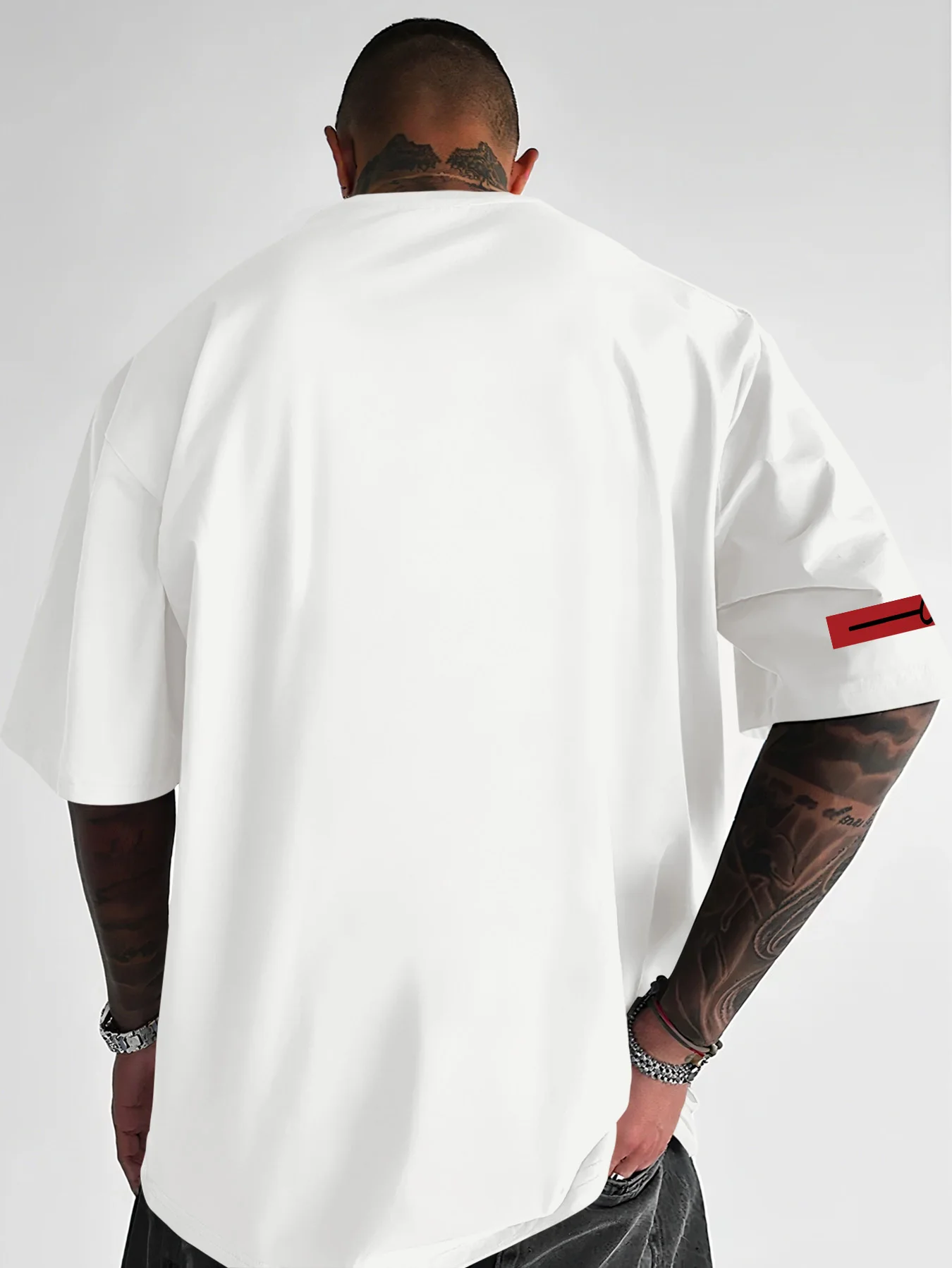Men Oversized Streetwear T-Shirt Chicago Cursive Text Stripe Graphic Print Drop Shoulder Casual Short Sleeve Tee