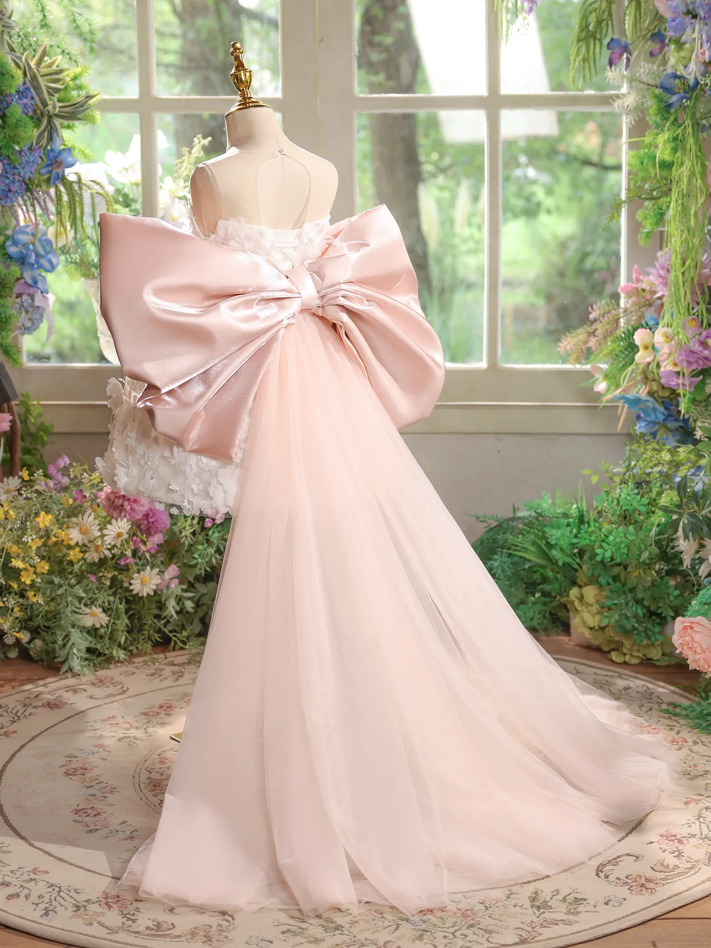 

Custom Big Bow Train Flower Girl Dress Wedding Pageant Gown for Kids Birthday Party Formal Dress for Little Girls
