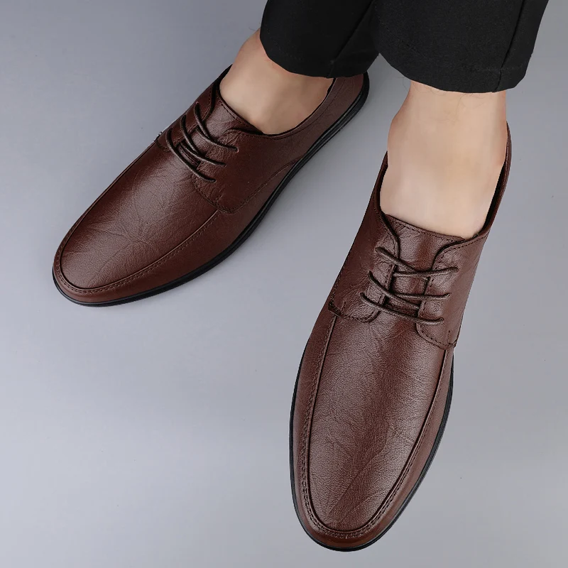 

Весна-осень Новая мужская деловая обувь Мужская официальная кожаная обувь Повседневная мода Мужские кроссовки Социальные элегантные трендовые туфли на плоской подошве Zapatos