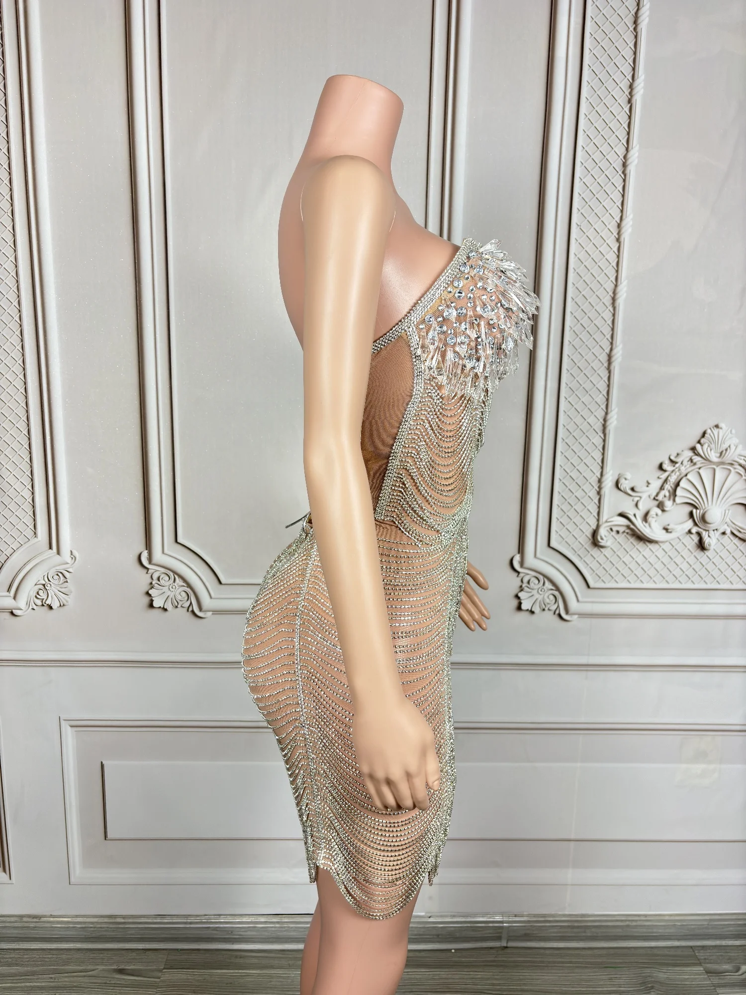 Luxe bal élégant dos nu Sexy Mini robe de soirée fête d'anniversaire événement pure maille robe de bal cristal haut de gamme Couture Ailisi
