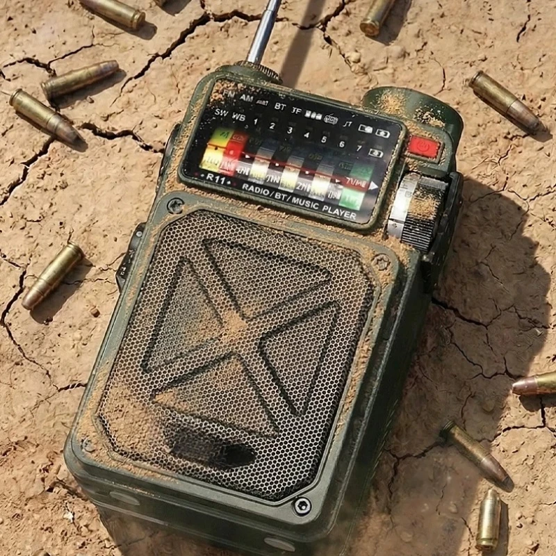 Multifunctional combat preparedness disaster prevention emergency hand-cranked power generation outdoor solar charging lighting