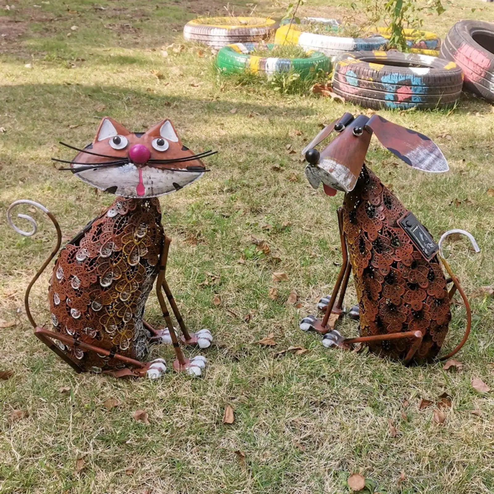Metal Solar Garden Light LED Lawn Patio Decorative Lamp Statue Decoration