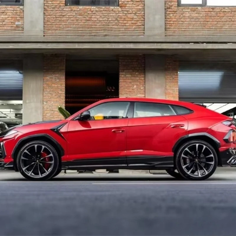 

Стильный обвес для Lamborghini URUS 2018-2019: расширители колесных арок из карбона, накладки на колесные диски, стильные внешние аксессуары для автомобиля