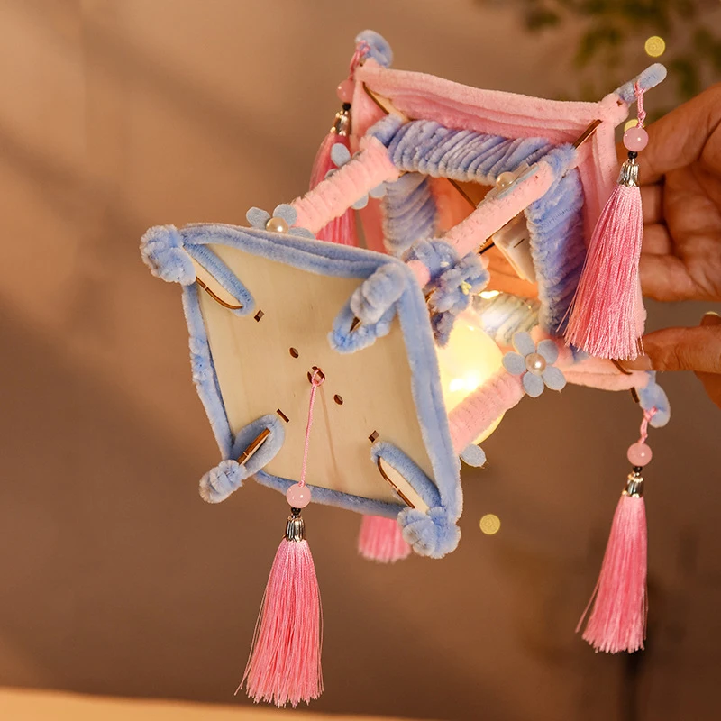 2026 Jaar Van Het Paard Nieuwe Lichtgevende Lantaarn Decoratie Rekwisieten Speelgoed Kinderen Handgemaakte Diy Materiaal Pakket Oude Stijl Lantaarns