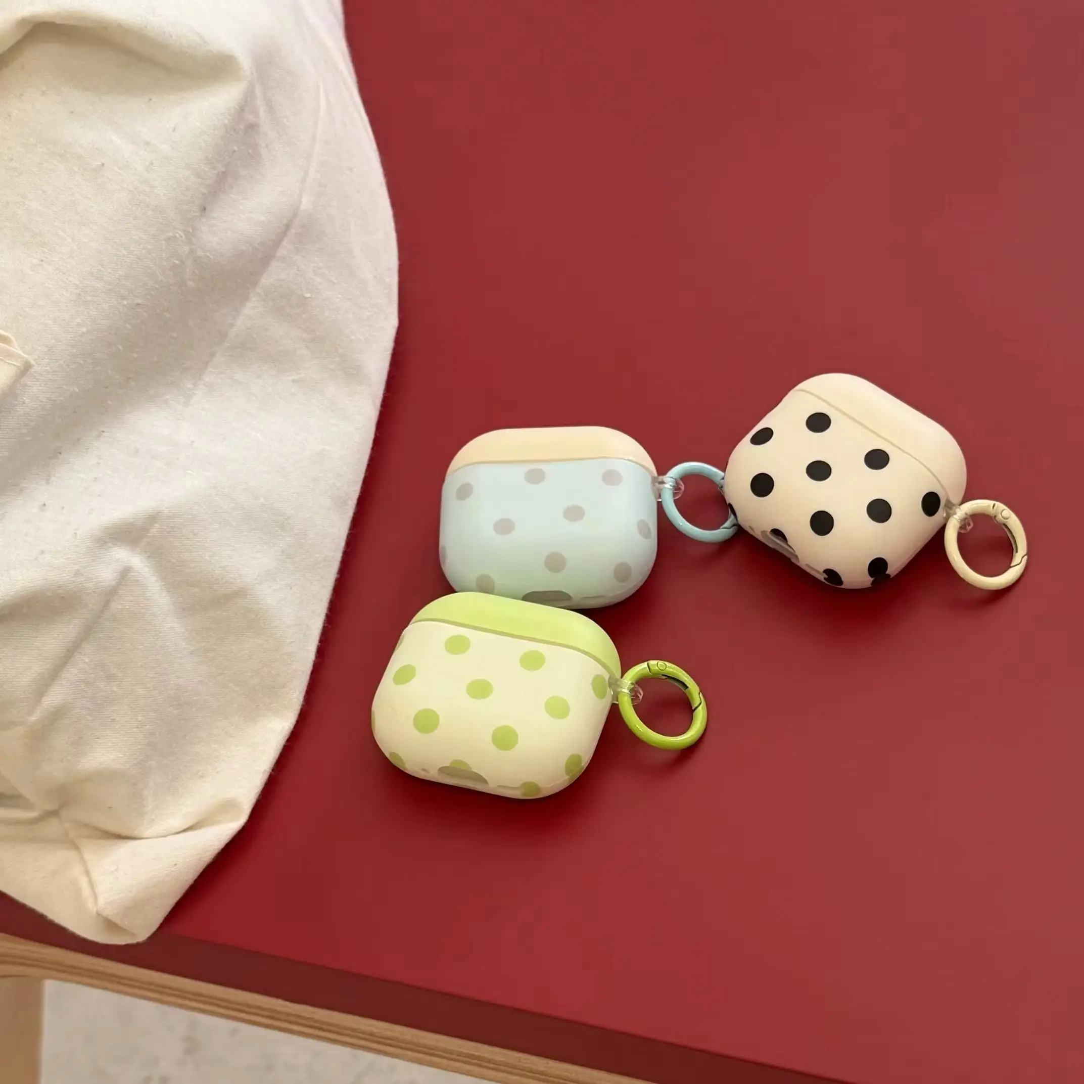 Fresh Pink Green Purple Beige Blue White Colorblock Polka Dots Pattern Matte Earphone Cover For AirPods 1 2 3 4 Pro Pro2 Pro3 - view 3