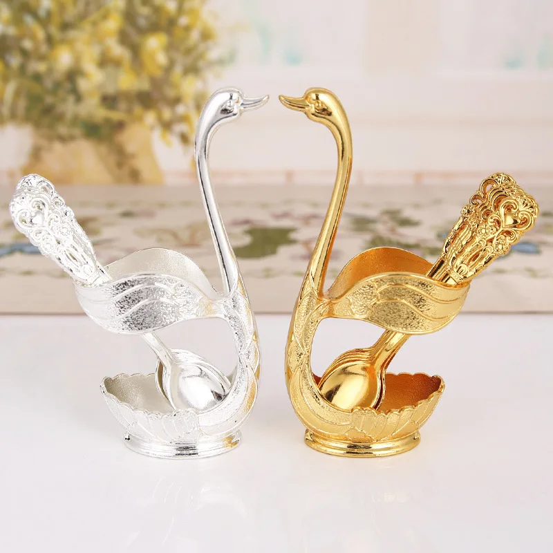 Swan fruit fork storage set. Kitchen fashion creative metal craft tableware. Gold and silver spoon set. Table decoration