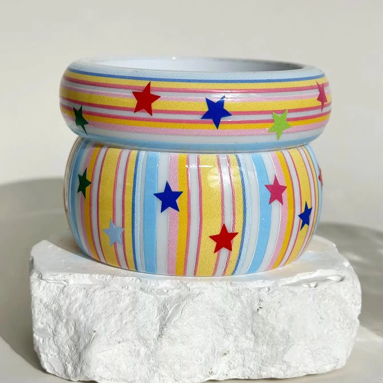 Creative Harajuku Y2K Colorful Stripes Stars Resin Bracelet for Women Girl Party Jewelry HUANZHI 2026 NEW Gothic Bangle