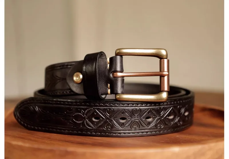 Herren-Jeansgürtel aus echtem Leder, lässig für jeden Tag, handgefertigt, 1,37 Zoll, geschnitzter amerikanischer Mode-Retro-Ledergürtel mit Geschenkbox – Detail 25