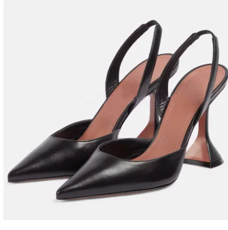 Pointed Wine Glasse… - image