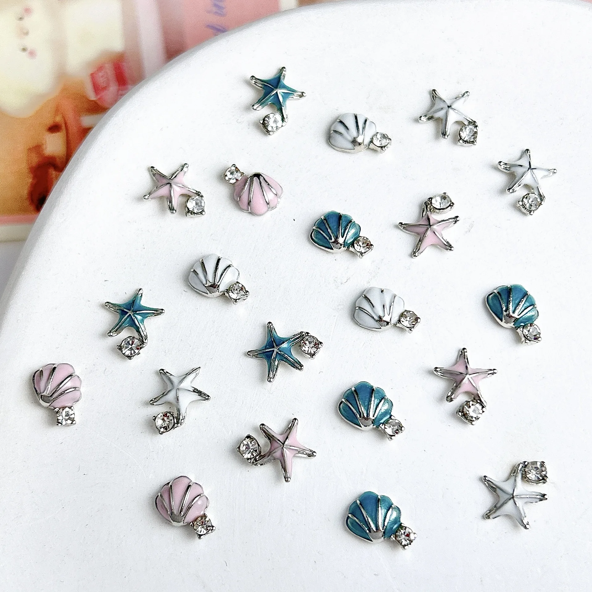 10Pcs Ocean Fantasy Nail Charms - 3D Alloy Starfish & Seashell Rhinestones for Mermaid-Inspired Manicures