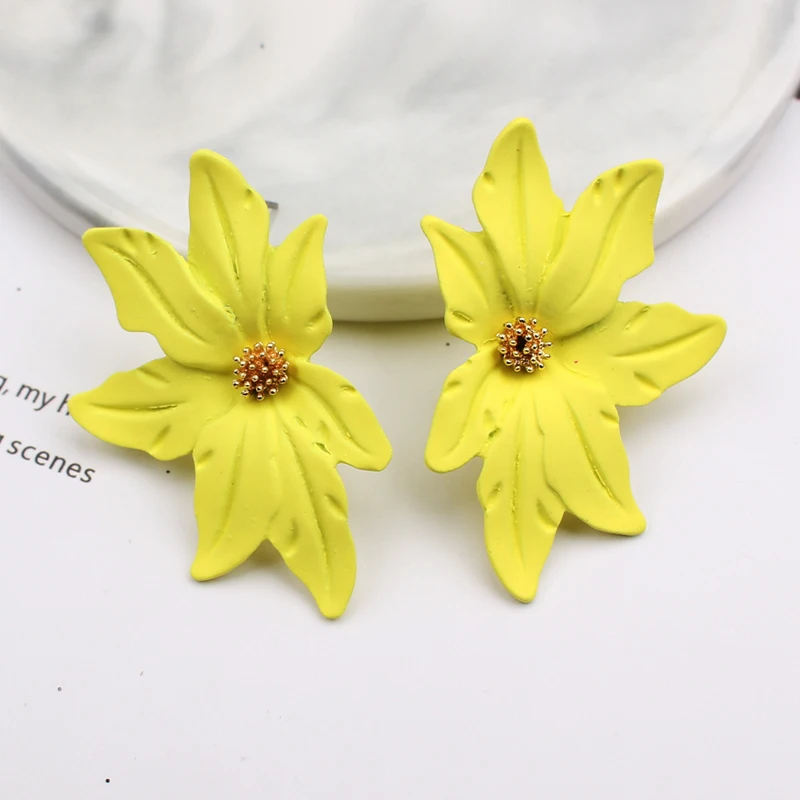 Yellow Green Big Flower Stud Earrings for Women Fashion Bohemian Plant Girl Birthday Gift Trendy Statement Jewelry brincos