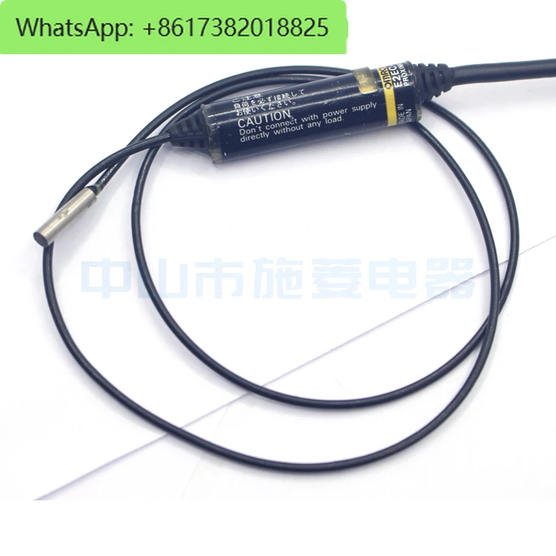 E2EC-CR8D1 amplifier relay proximity sensor cylindrical shielded detection distance 0.8mm DC 2-wire type Original andE2EC-CR5C1