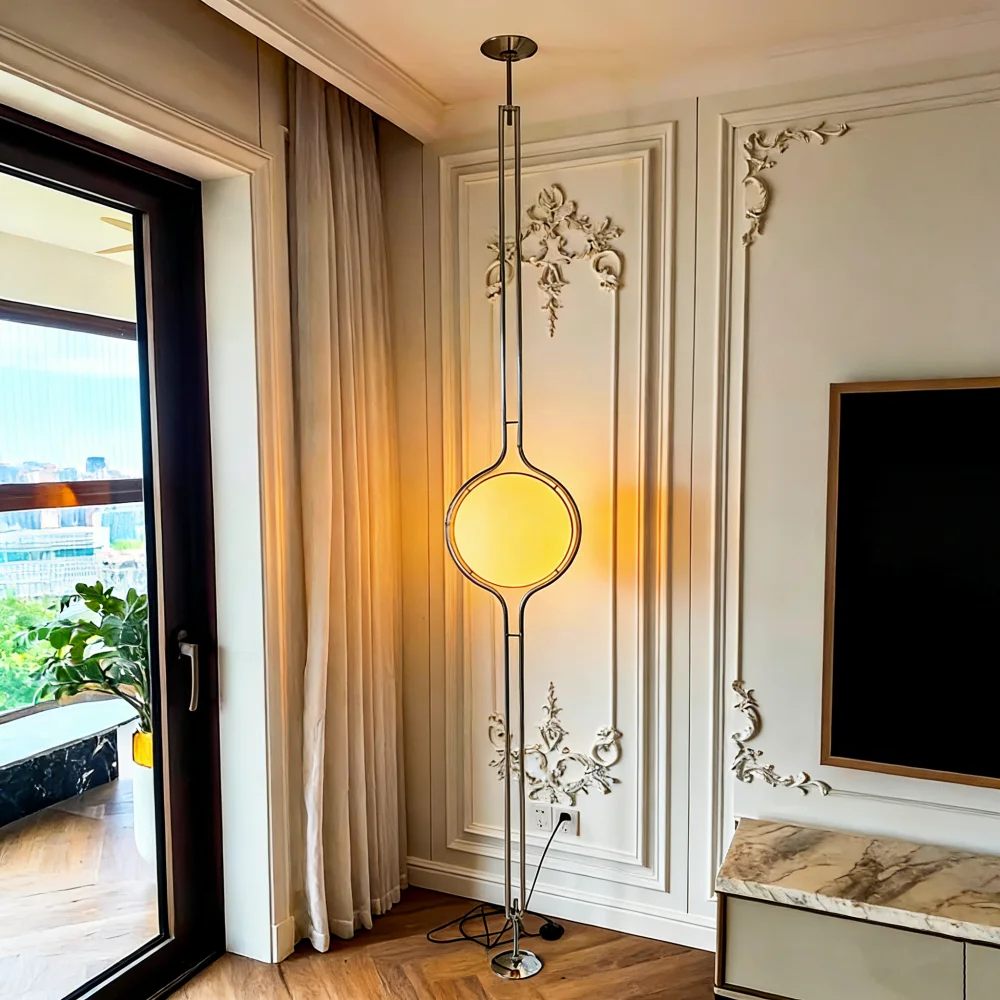 

Italy Designer Led Floor Lamp White Ball 2.8 Stand Light for Living Room Hotel Led Chrome Metal Sofa Side Lounge Decoration Lamp