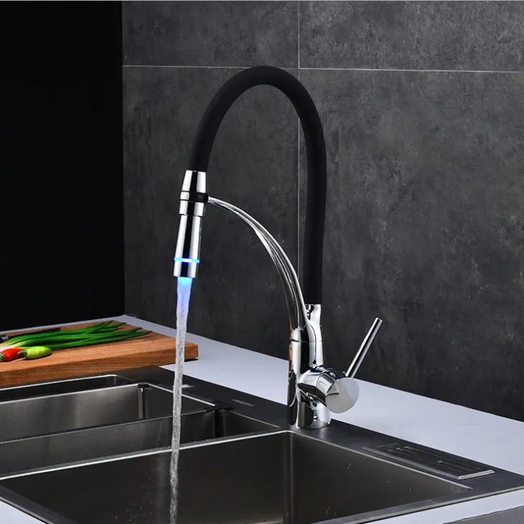 

Kitchen Sink Copper Faucet Black Tube Led Pull-out Kitchen Dish Hot and Cold Faucet