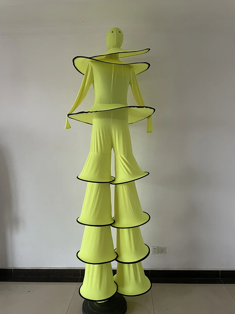 ショーガールコスチュームパーティーコスチュームコンサートコスチュームパーティーショーコスチュームイベントホワイトスティルトウォーカーLEDロボットスーツ大人用ハロウィン発光