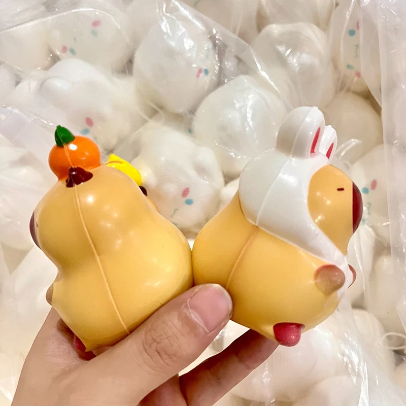 1Pcs Śliczna zabawka sensoryczna Capybara Squeeze Toy PU Slow Rebounce Cartoon Fidget Toy Fidget Toy Pinch Decompression Toy Small Ornament