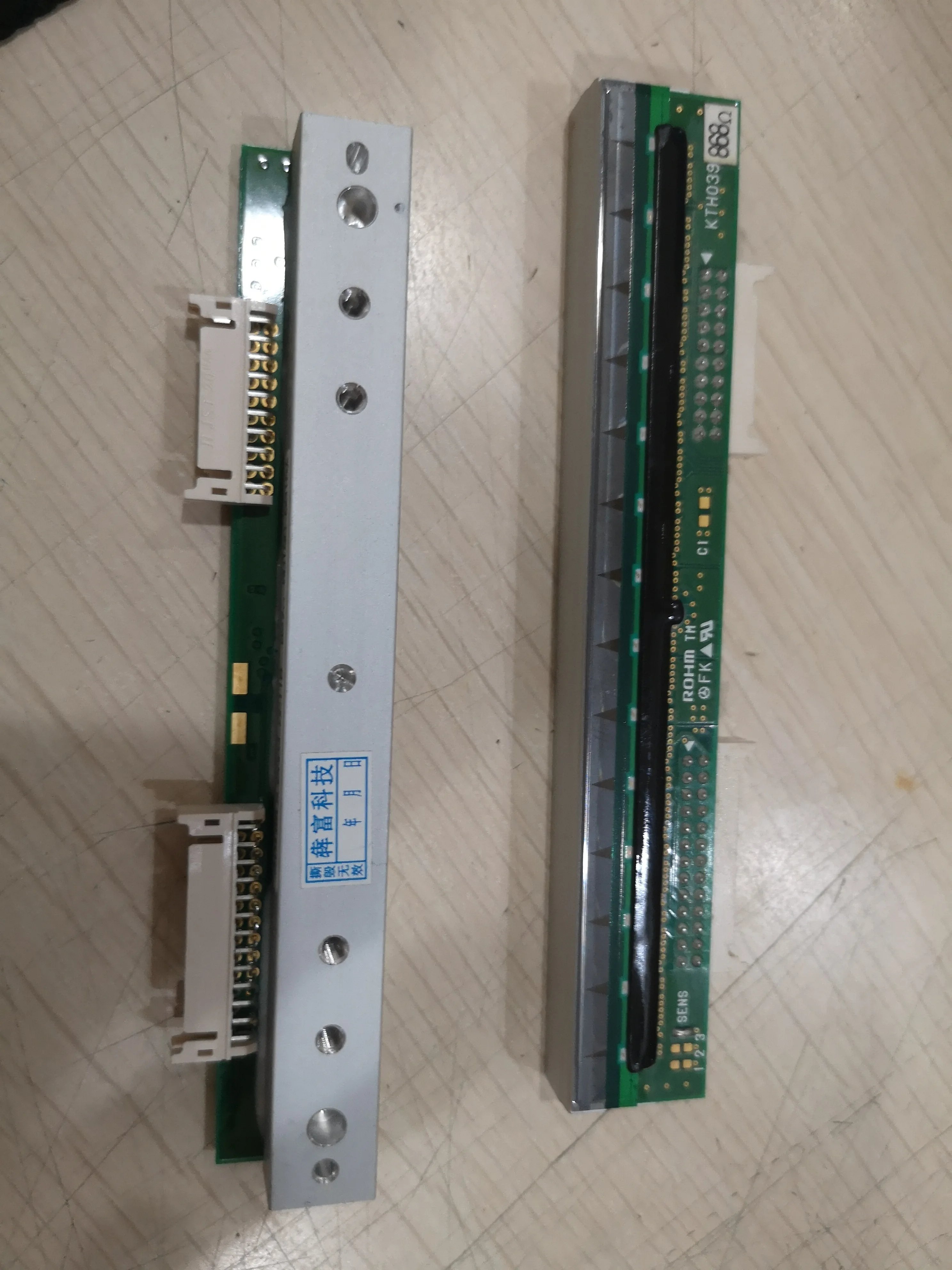 300dpi barcode printer print head B-EX4T1-GS 203DPI B-EX6T1-TS12 B-EX6T1-TS EX4T1-TS New Original thermal print head B-EX4T1-TS