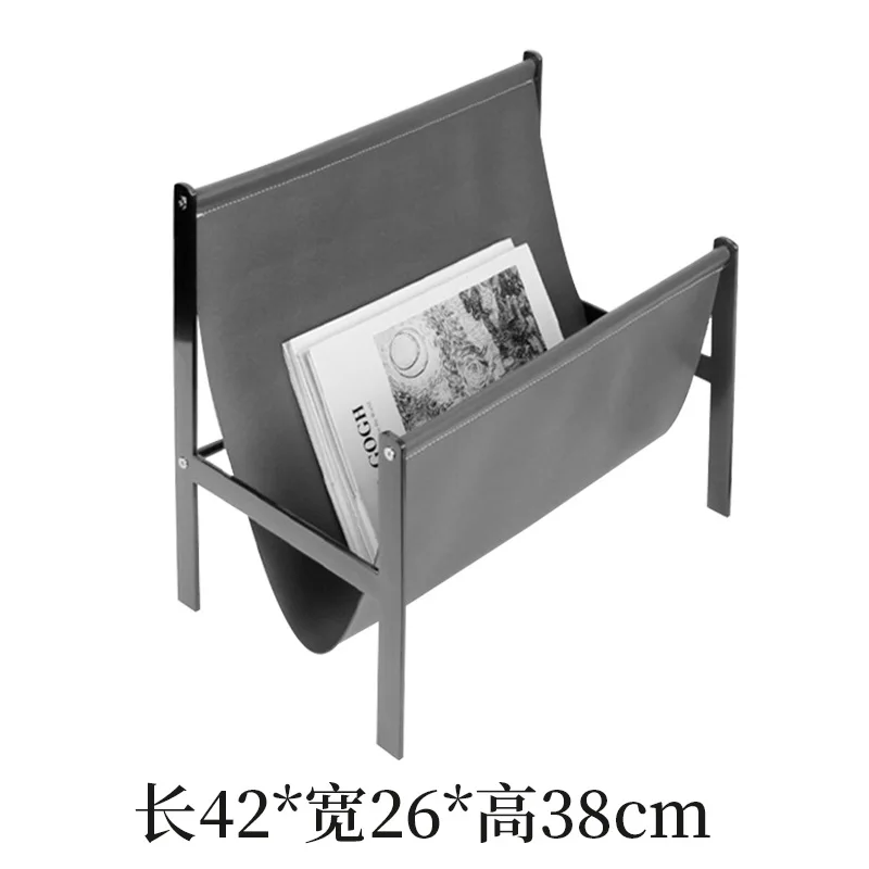 Portariviste con sedia in pelle semplice e moderna, espositore e ornamento, casa modello, ufficio vendite, scaffale portaoggetti, decorazione morbida.